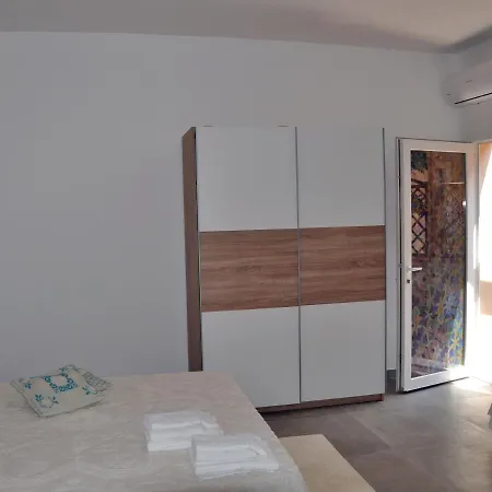 Baia Delle Foche Penzion 3*